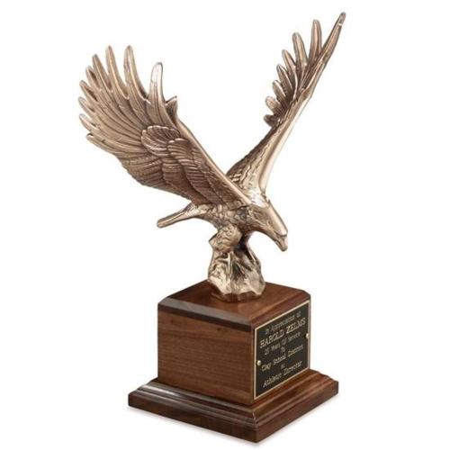 Awards and Trophies - Unique Awards - Majestic Eagle Animals Metal Award