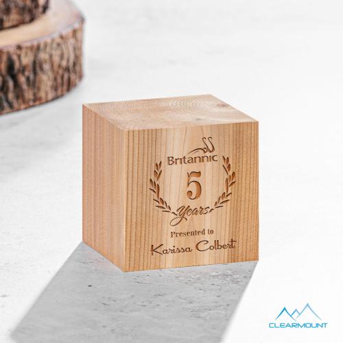 Awards and Trophies - Feuille Square / Cube Wood Award