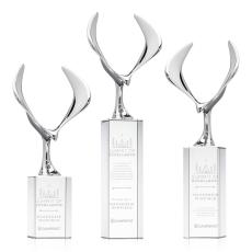 Maverick Eagle Clear on Dakota Base Animals Crystal Award - Metal Awards