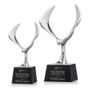 Maverick Eagle Black on Robson Base Animals Crystal Award