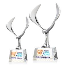 Maverick Eagle Full Color Clear on Robson Base Animals Crystal Award - Patriotic Awards