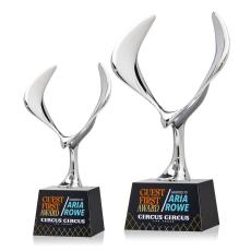 Maverick Eagle Full Color Black on Robson Base Animals Crystal Award - Unique Awards