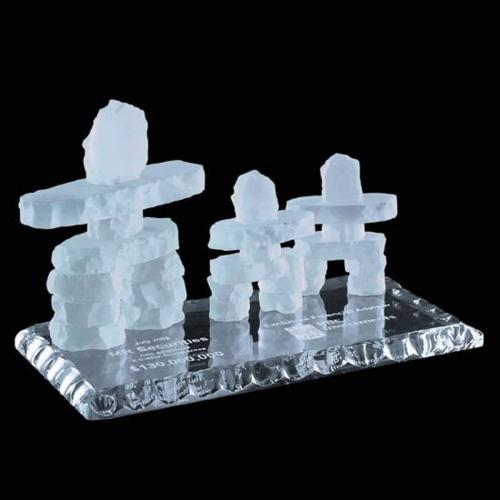 Awards and Trophies - Patriotic Awards - Family of 3 on Jade