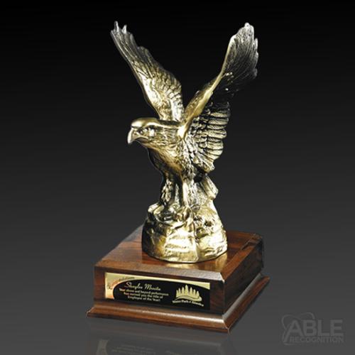 Awards and Trophies - Crystal Awards - Noble Eagle